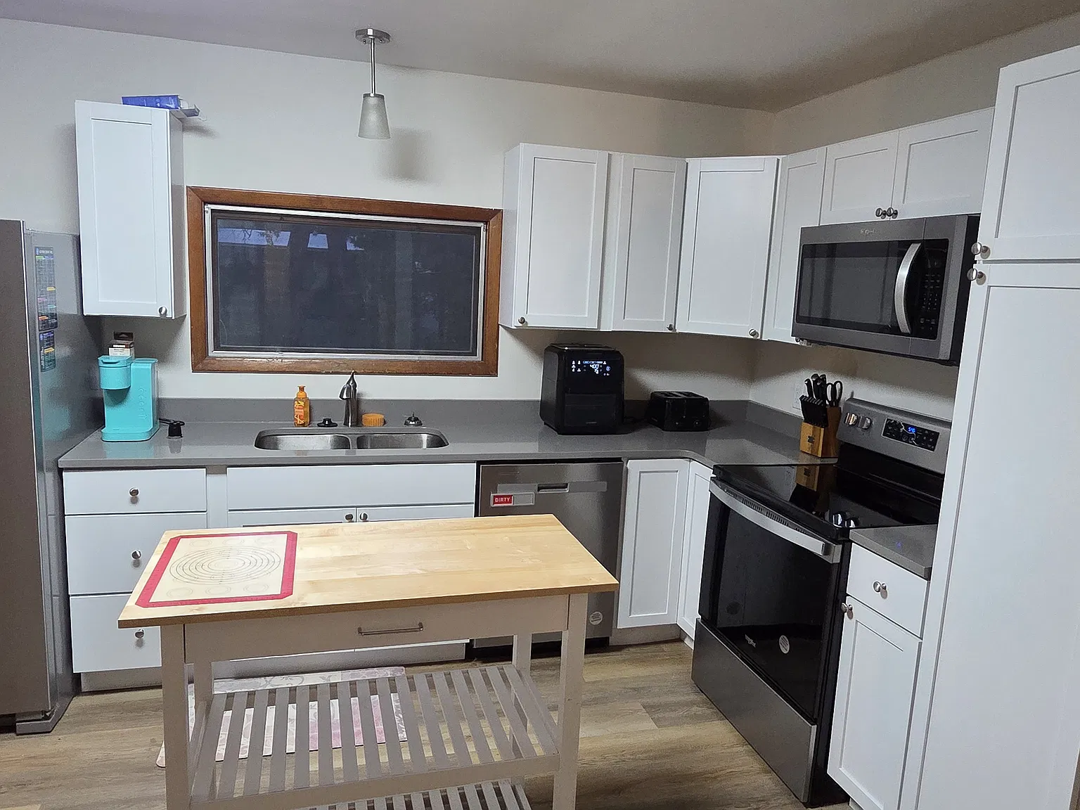 3 bed, 1317 sqft, $2,700 — Photo 4