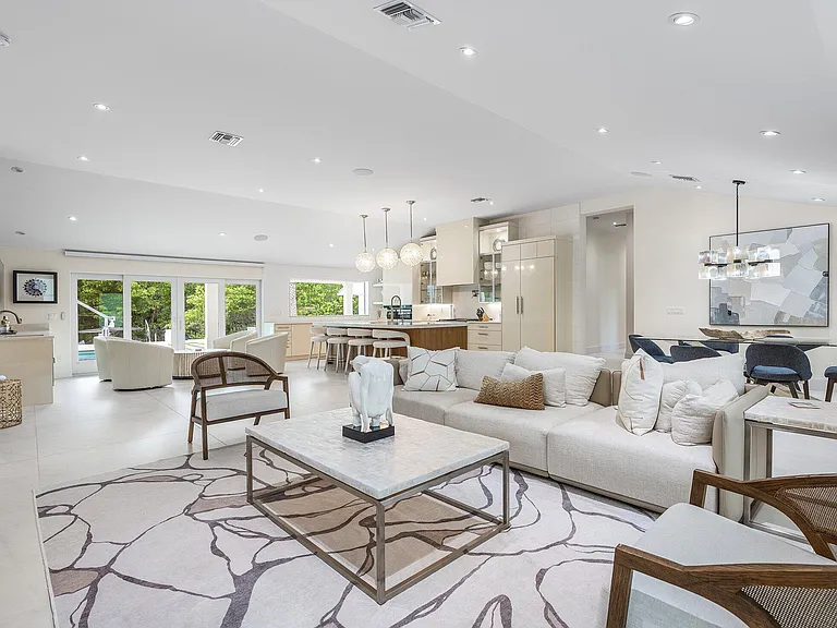 11863 Lake Shore Pl — Photo 11