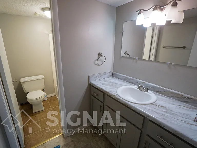 616 Woodland Vlg — Photo 13