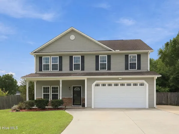 105 Lewis Humphrey Lane, Hubert, NC 28539