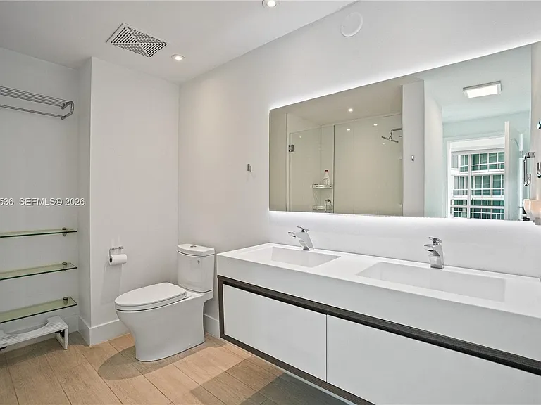 2101 Brickell Ave #3105 — Photo 16