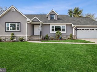 306 Minute Arms Rd, Union, NJ 07083