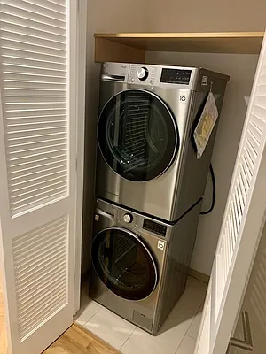 Rented by UES Management | media 4