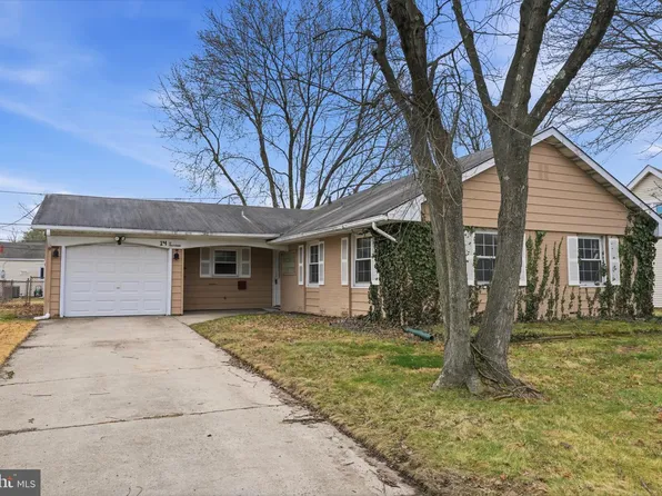 14 Mayapple Ln, Willingboro, NJ 08046