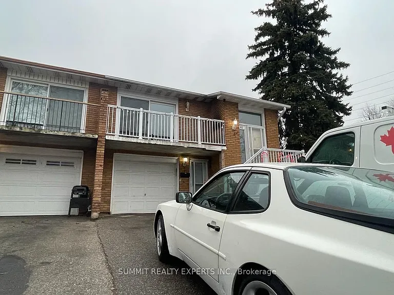 40 Thorsby Ct — Photo 2