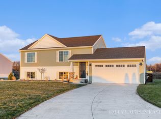 17840 Ritchie Ave, Sand Lake, MI 49343