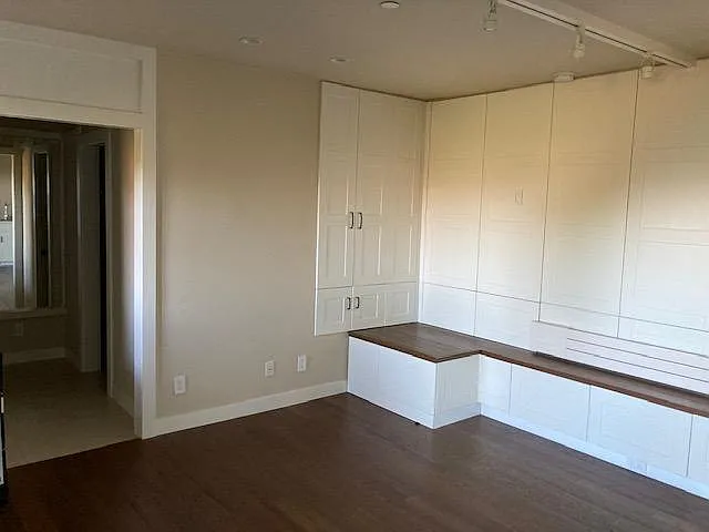 5 Miller Ave — Photo 14