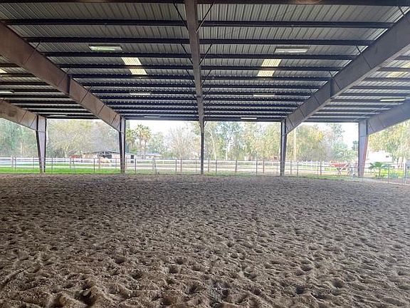 4th image of 28108 Thornton Rd