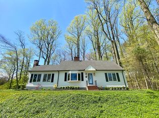 26 Roberts Rd, Holmdel, NJ 07733