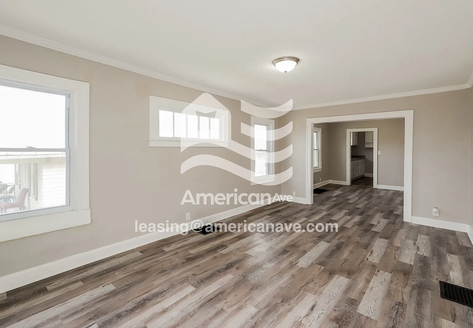 2 bed, 1.0 bath, 1020 sqft, $1,097 — Photo 2