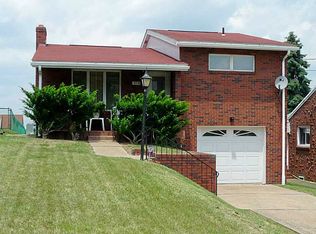 1708 Vermont Ave, West Mifflin, PA 15122