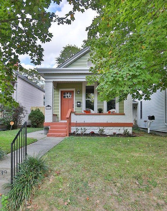 Beautiful modern renovation has a well-planned floor plan. Total full gut renovation. Taken down to the studs. Insulated walls, new wiring, panel and service from street, new plumbing, all new drywall, spray foam insulation.