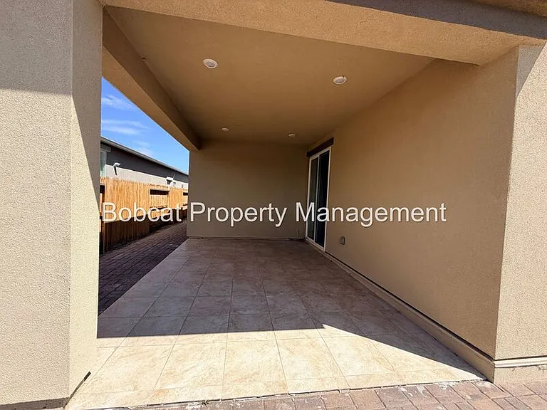 1751 Boundary Peak St — Photo 43