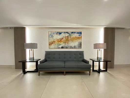Rented by Compass | media 10
