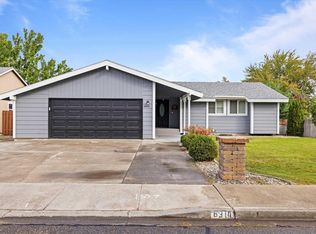 6914 W 3rd Ave, Kennewick, WA 99336