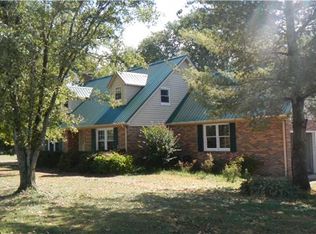 825 Spry Rd, Manchester, TN 37355