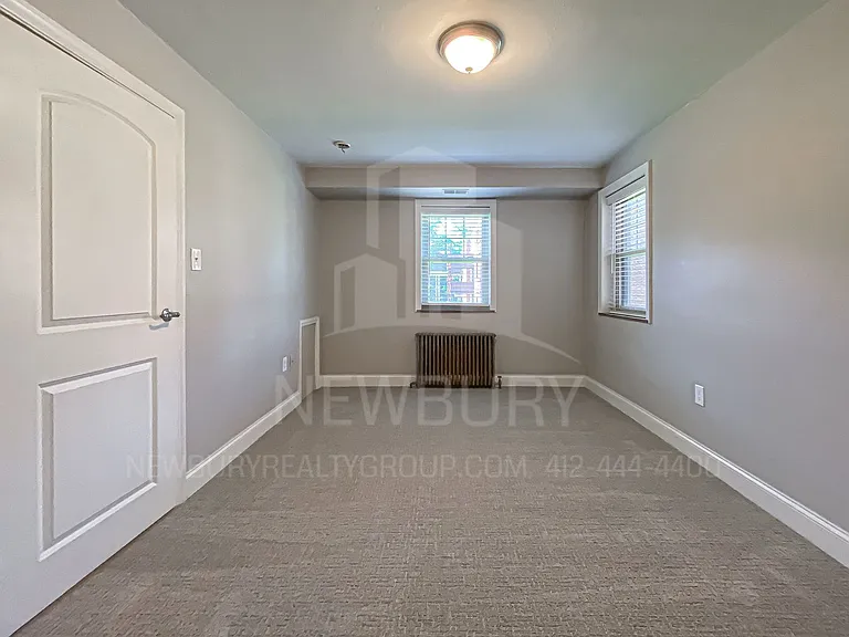 Aspen Court Apartments — Photo 24