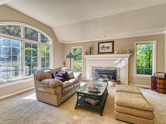3rd image of 4719 Old Stump Dr NW