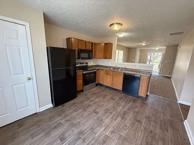 3660 Cedar Pine Pl — Photo 3