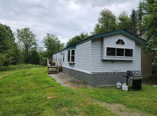 389 Mount Ephraim Rd, Searsport, ME 04974