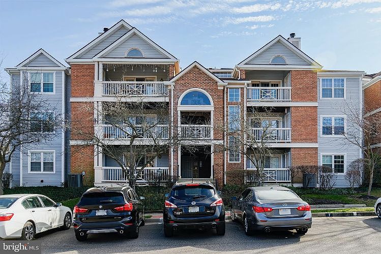 1st image of 7501 Ashby Ln Unit E