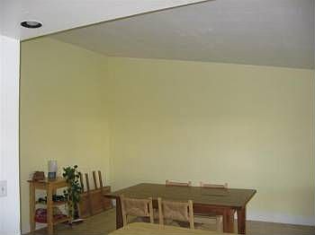 3rd image of 227 Evelyn Cir