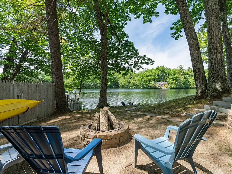 120 Anglers Rd — Photo 16