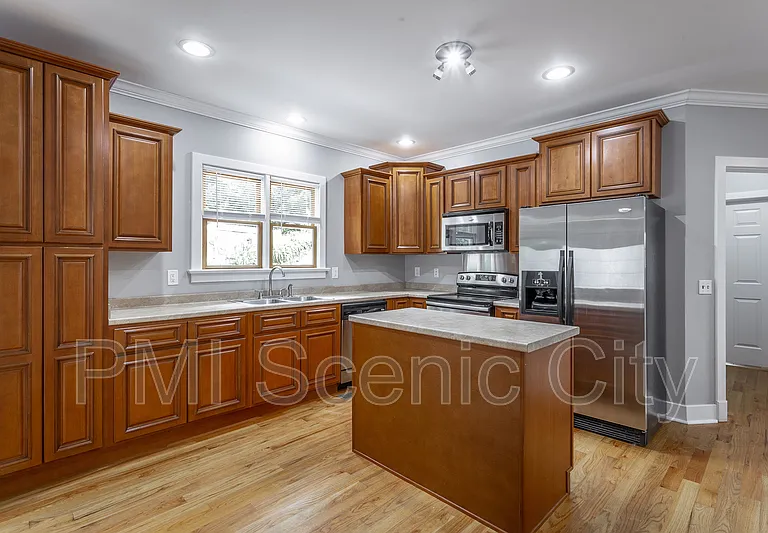 513 Lytle St — Photo 18