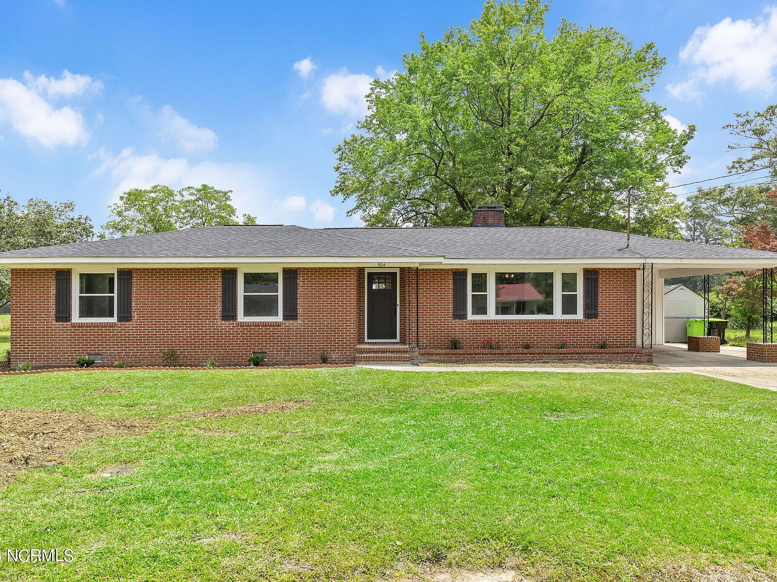 504 W Main Street, Micro, NC 27555 Zillow