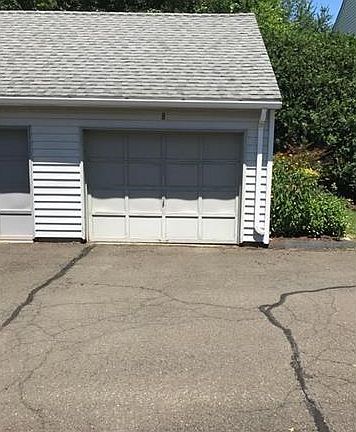 2nd image of 8 Southgate Dr #8