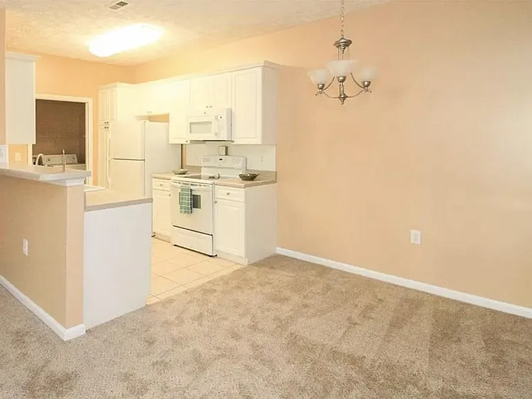 653 Brandermill Rd #103 — Photo 10