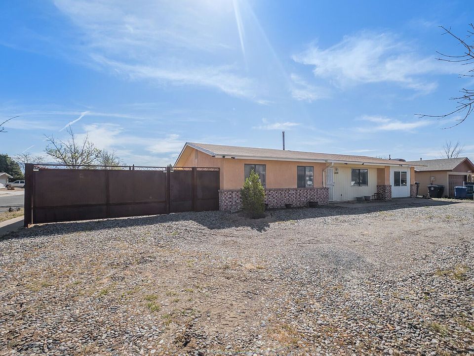 1st image of 7210 Santa Fe Trl NW