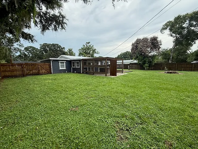 Fenced Yard
