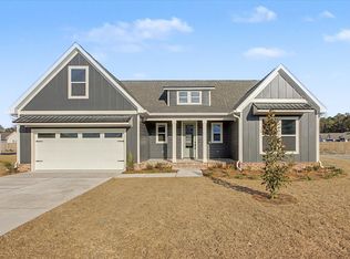 13 Shelby Dr, Crawfordville, FL 32327