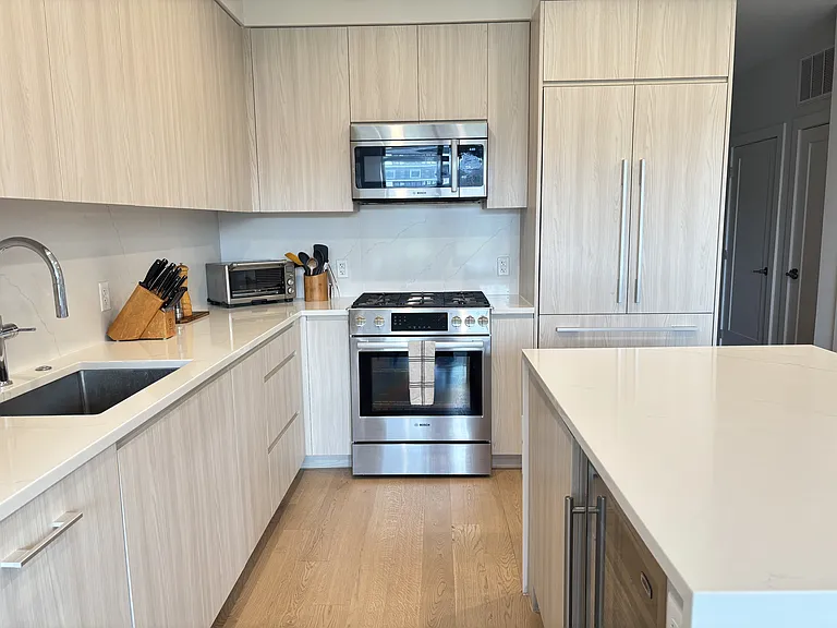 Kitchen 1