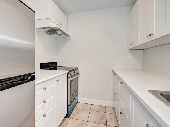 Parkdale Tower Apartments