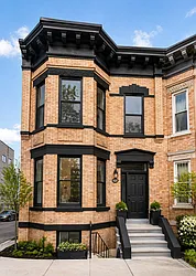 109 Amersfort Place