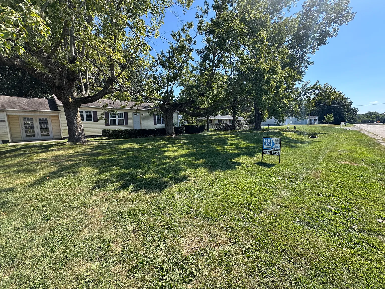 3 bed, 1522 sqft, $1,850 — Photo 1