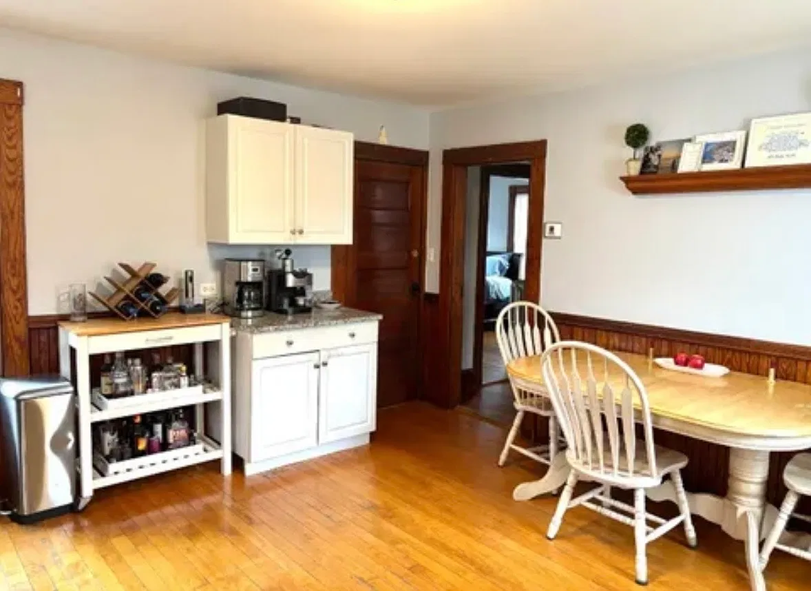 2 bed, $2,750 — Photo 2