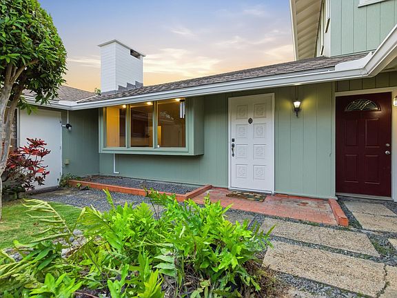 3rd image of 845 N Kalaheo Ave