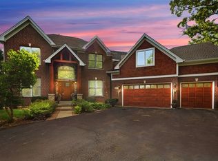3909 Niblick Ct, Crystal Lake, IL 60012