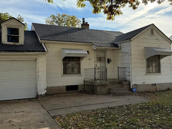 749 N Davis St, Enid, OK 73701