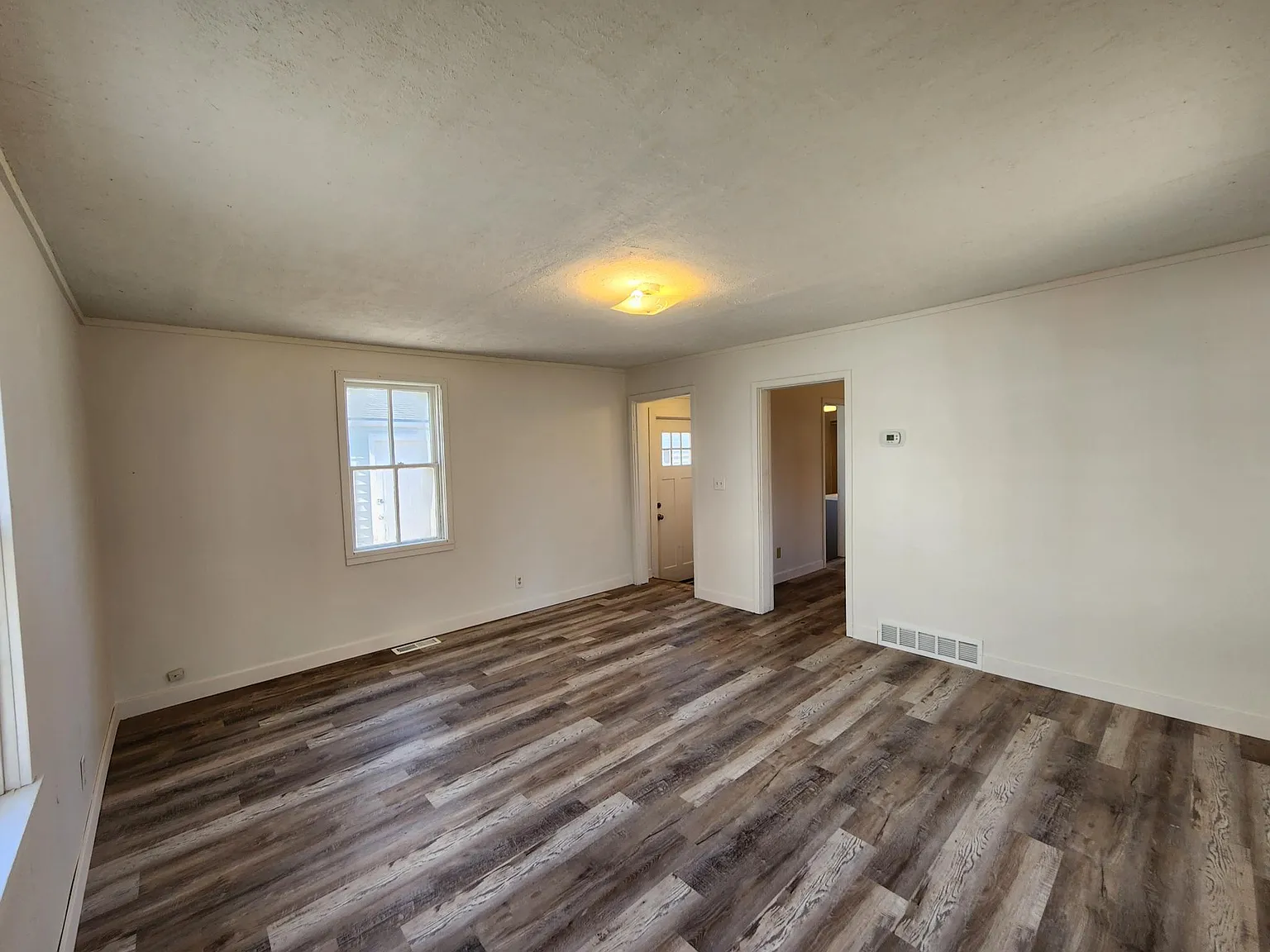 4th Ave SW, Great Falls — Photo 1