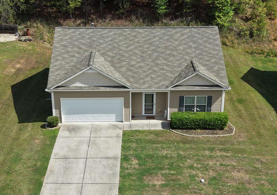 1st image of 216 Arbor Dr