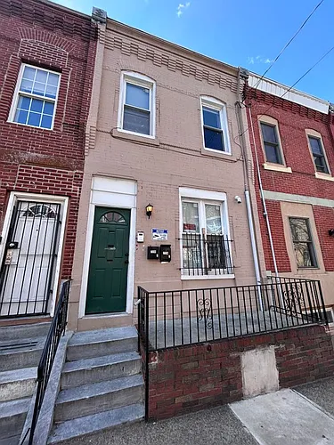 2334 N Carlisle St Photo 1