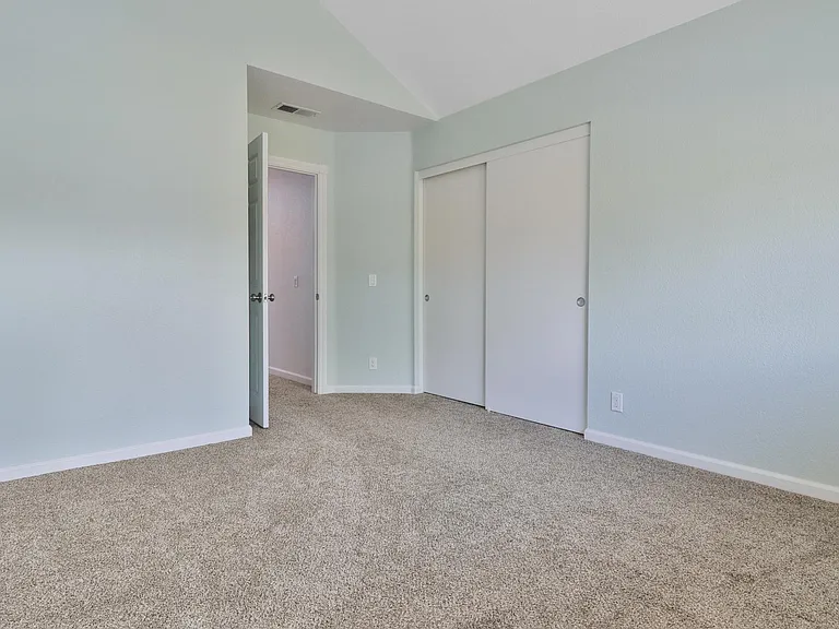 4590 Fern Valley Ct — Photo 29