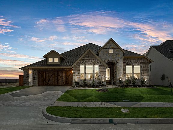 2nd image of 3838 Foot Hills Dr