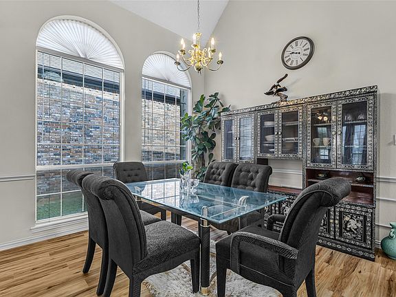 5th image of 4105 Crest Ridge Dr