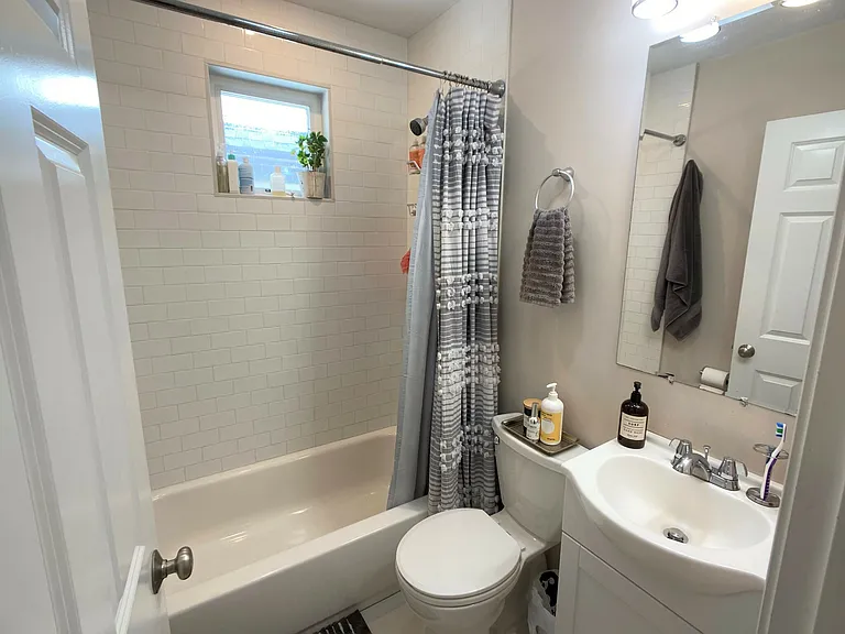 535 Main St #2 — Photo 13