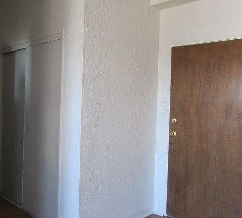 4th image of 346 N Vermont Ave APT 312